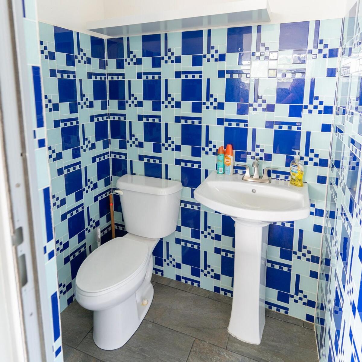 Aquaville Dorado Moderna A Studio 7 מראה חיצוני תמונה